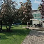 Douceur Villa *